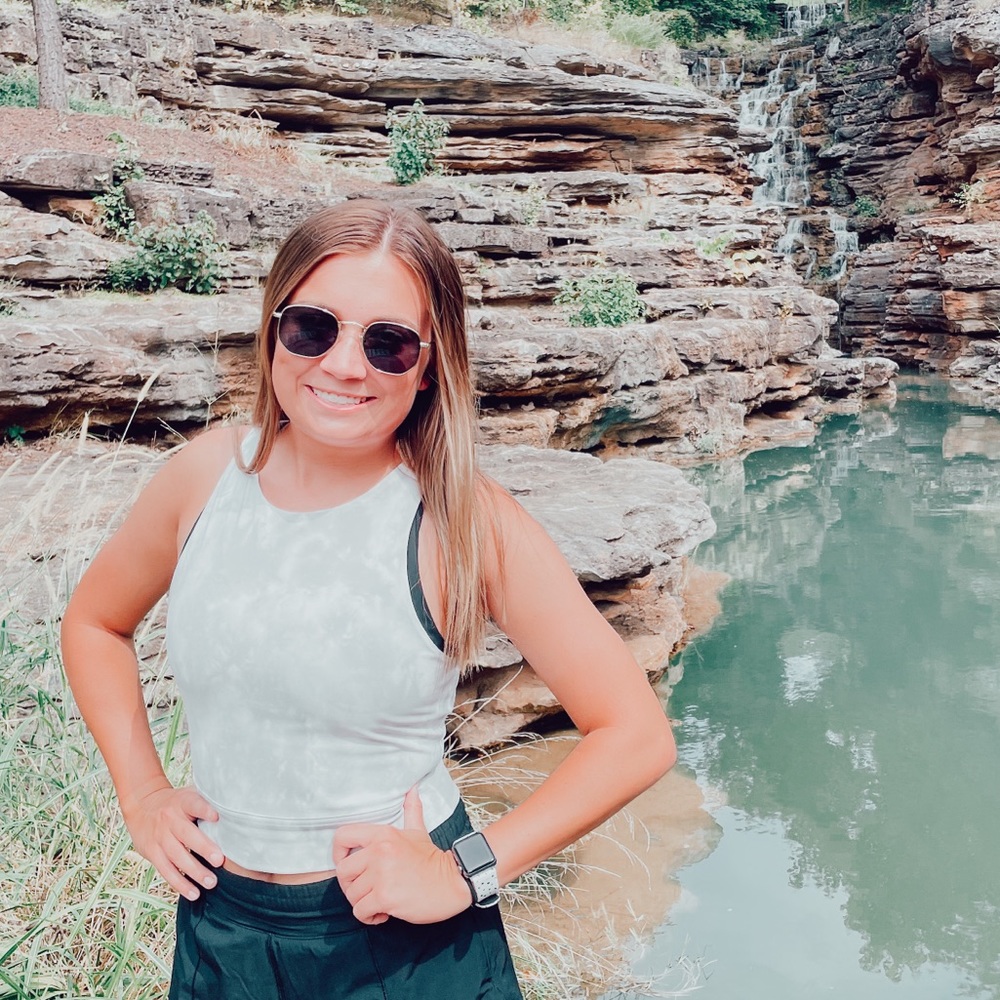 Meet your Posher, Madison